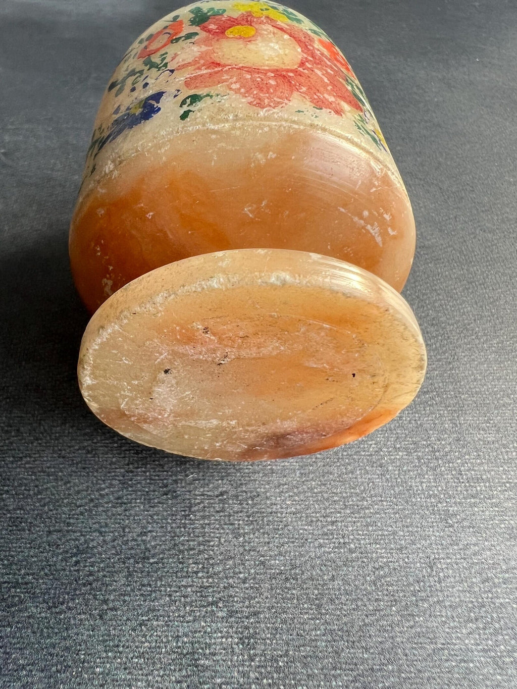Victorian Alabaster Peep Egg Matlock Bath Souvenir Optical Toy