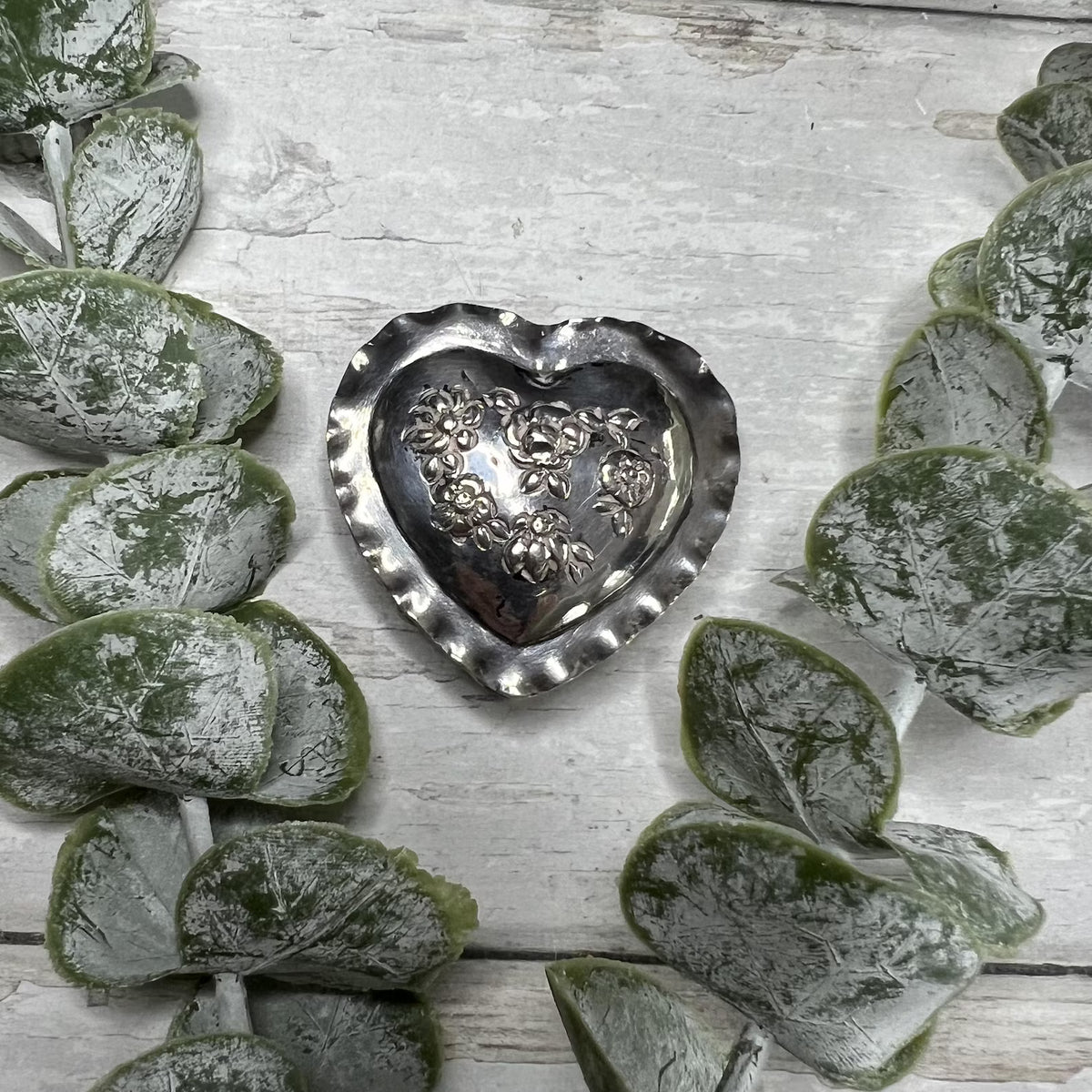 Antique Christmas 1904 800 Sterling Silver Love Heart Box Tiny Romantic