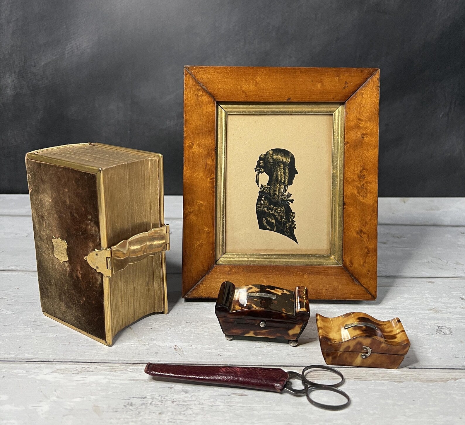 19th Century Portrait Silhouette Young Victorian Lady Birds Eye Maple Frame C 1840