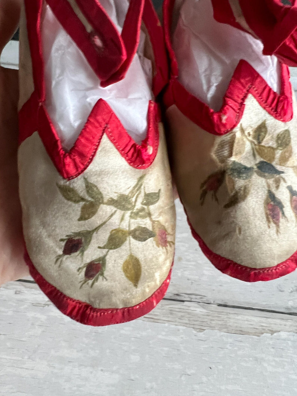 Antique Victorian Silk Baby Shoes Hand Painted Roses C 1880 AF