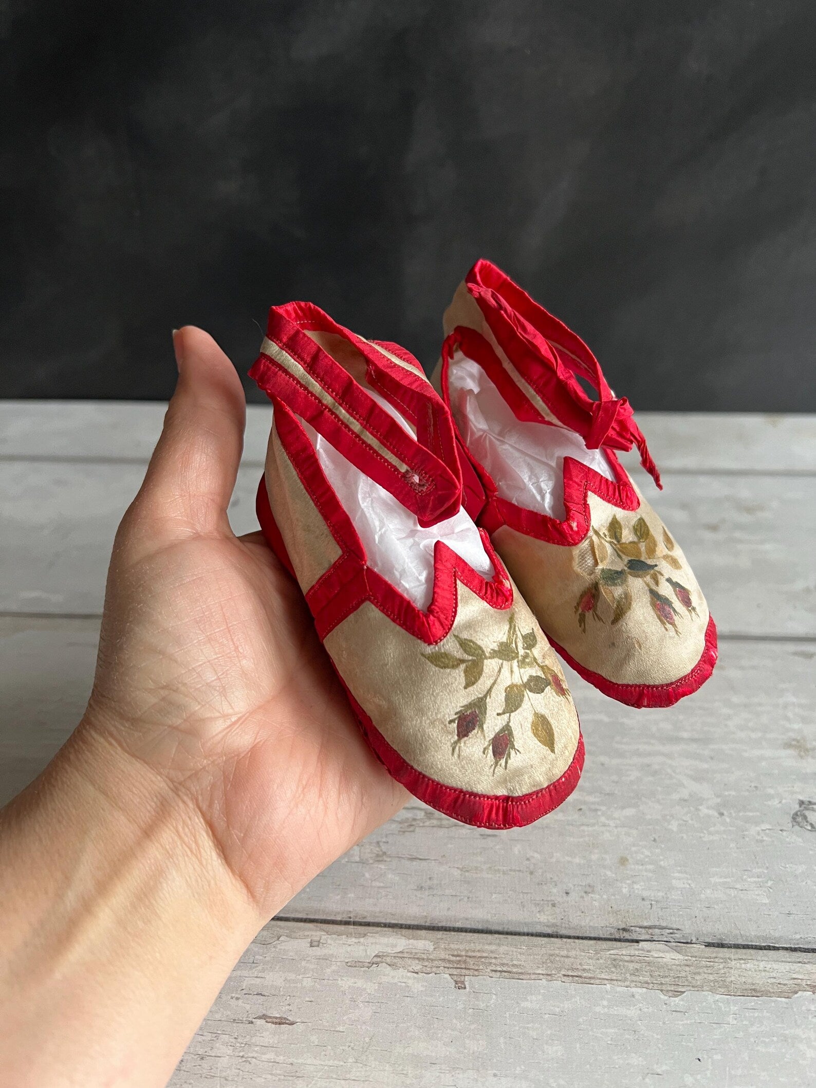 Antique Victorian Silk Baby Shoes Hand Painted Roses C 1880 AF