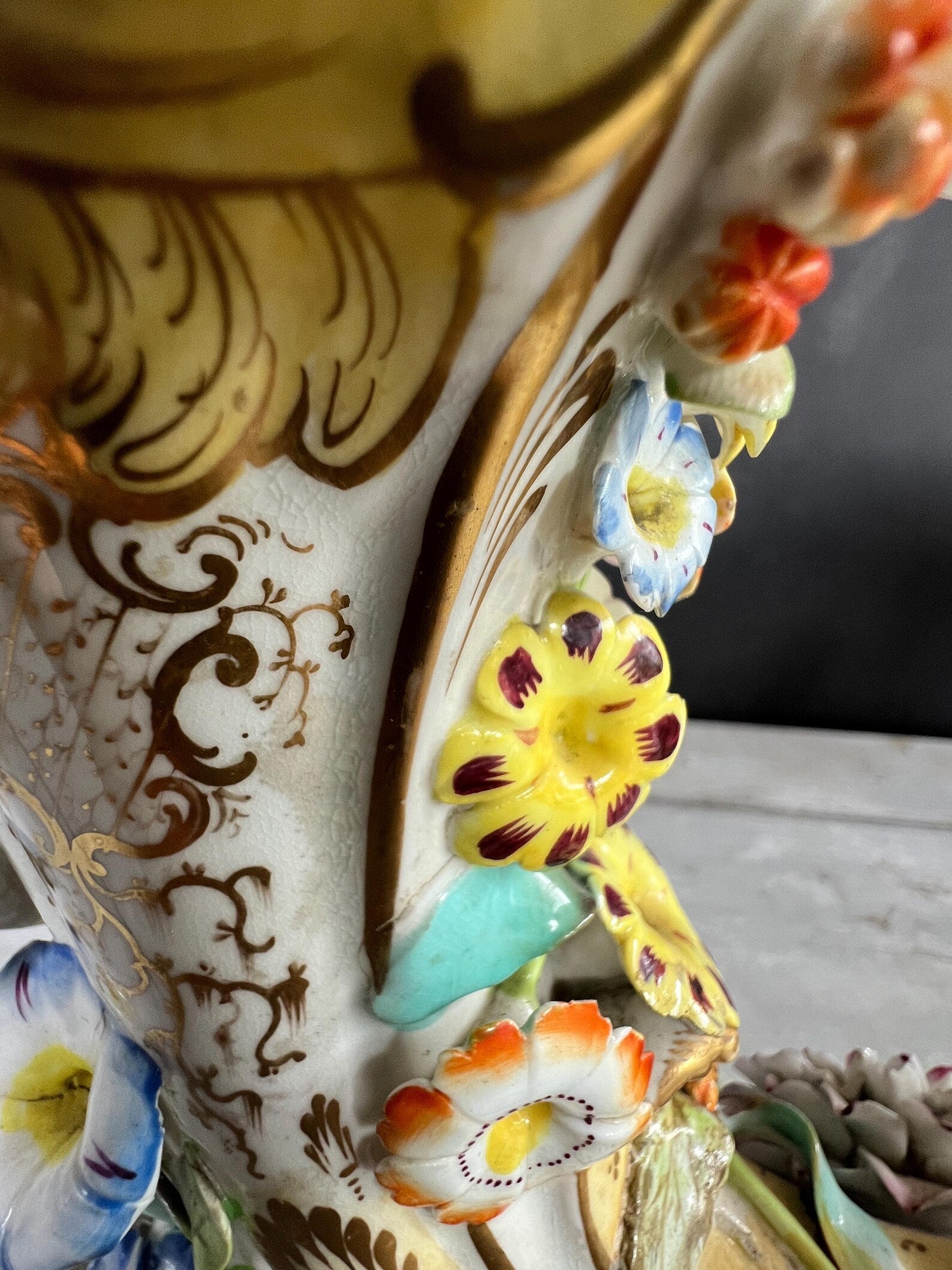 Antique Pair Coalbrookdale Coalport Porcelain Applied Decoration Floral Cornucopia Vases English C 1830 AF