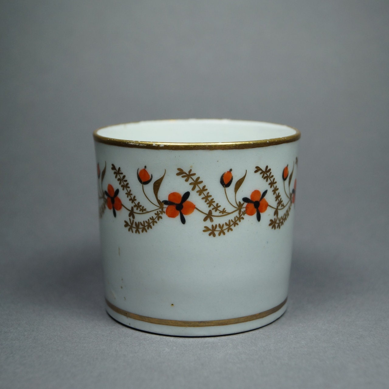 19th Century New Hall Porcelain Coffee Can Cup Trailing Flowers Circa 1810 Regency