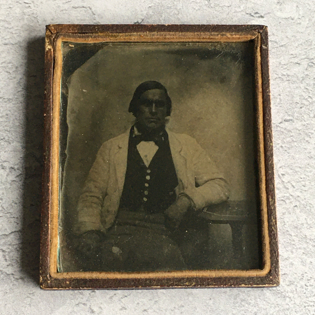19th Century Photograph Of A Gentleman Sixth Plate American Style C 1860