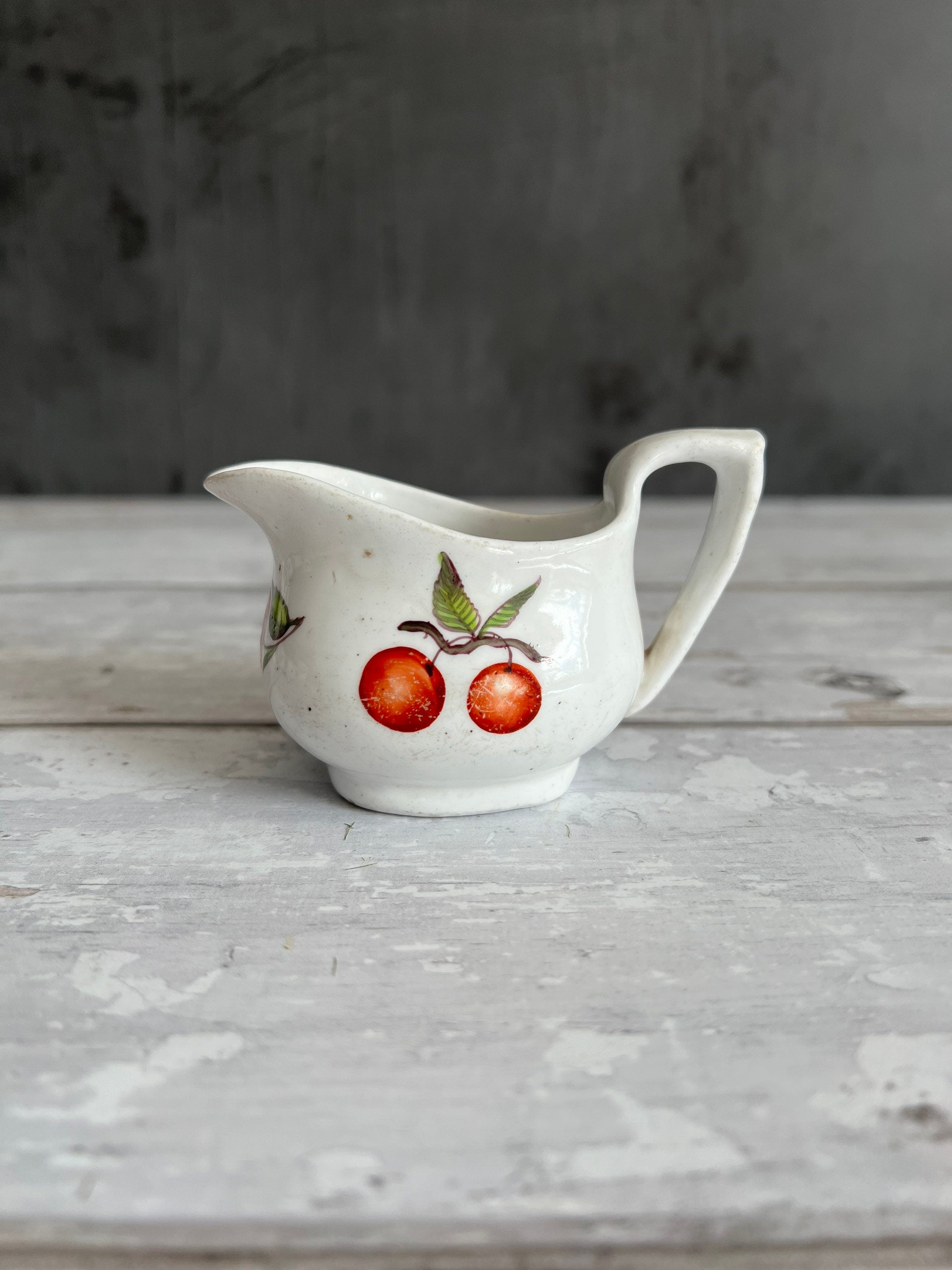 19th Century English Porcelain Miniature Toy Jug Doll Sauce Boat Creamer Circa 1820