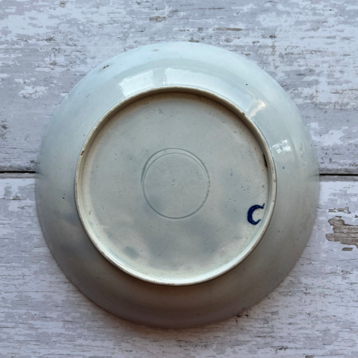 Worcester Porcelain Saucer Blue and White Mother and Child Circa 1775
