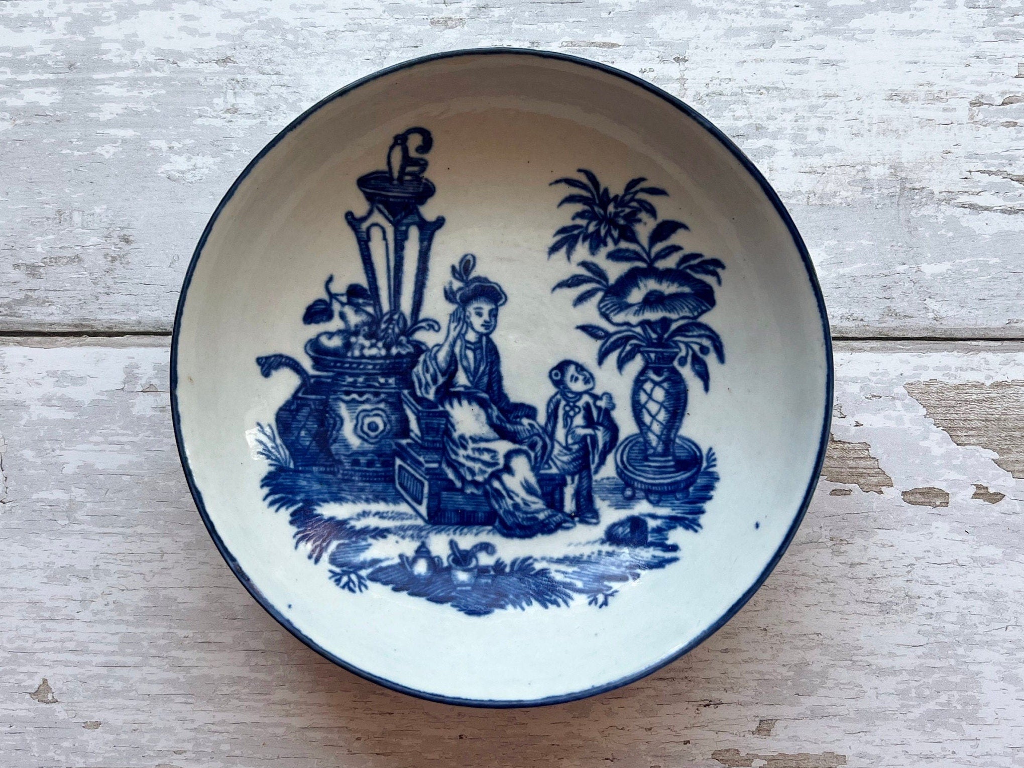 Worcester Porcelain Saucer Blue and White Mother and Child Circa 1775