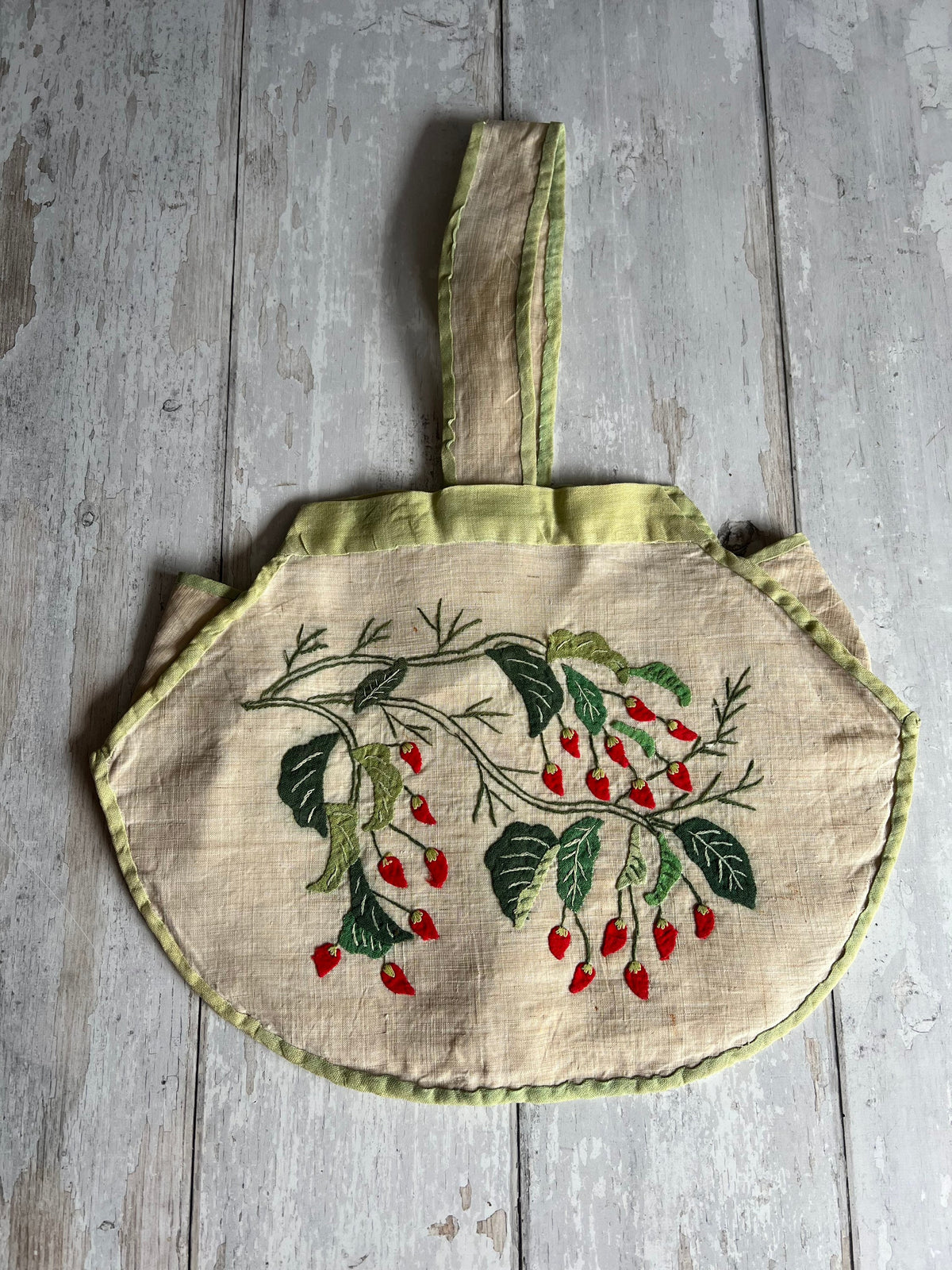 Rare Original 1920s Handbag Lantern Shape Chilli Pepper Vegetable Appliqué Pina Cloth Art Deco