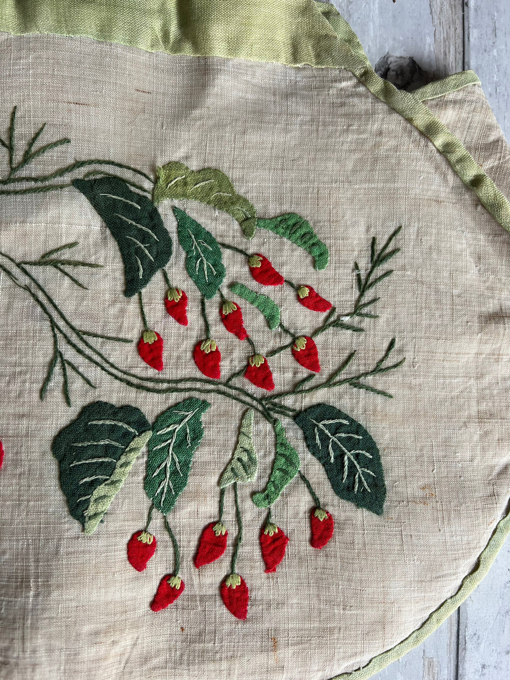 Rare Original 1920s Handbag Lantern Shape Chilli Pepper Vegetable Appliqué Pina Cloth Art Deco