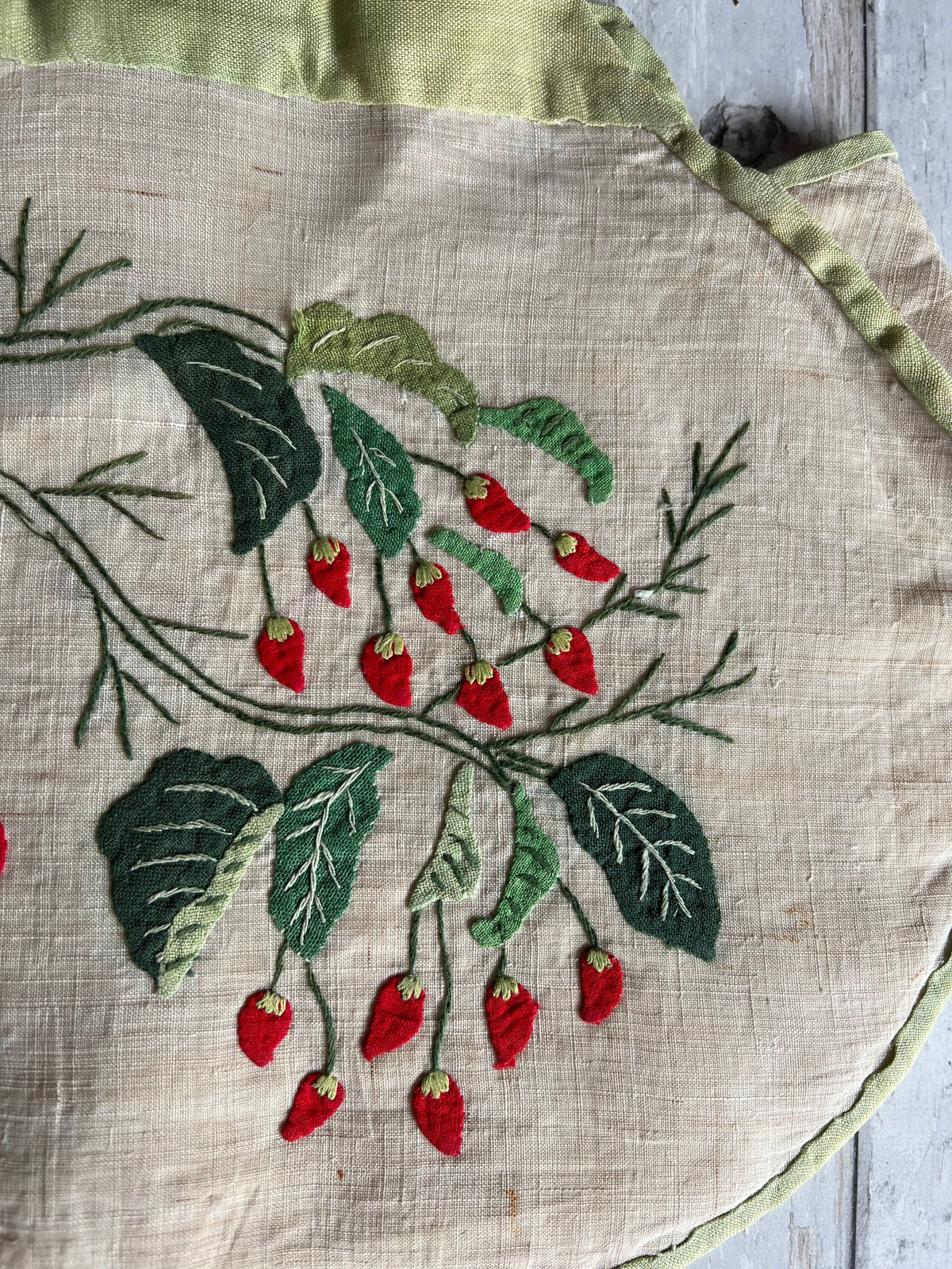 Rare Original 1920s Handbag Lantern Shape Chilli Pepper Vegetable Appliqué Pina Cloth Art Deco