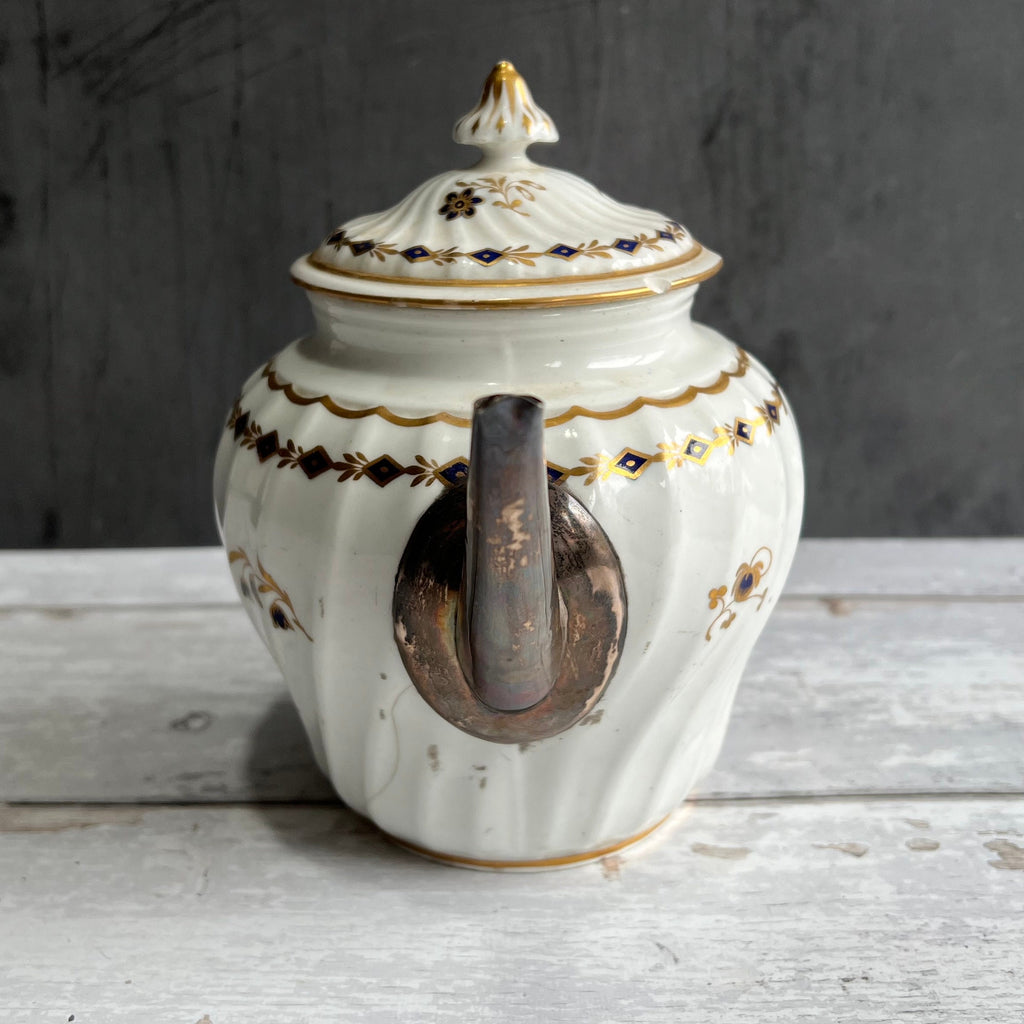 1785 Worcester Porcelain Teapot Flight Period Mark Make Do Spout