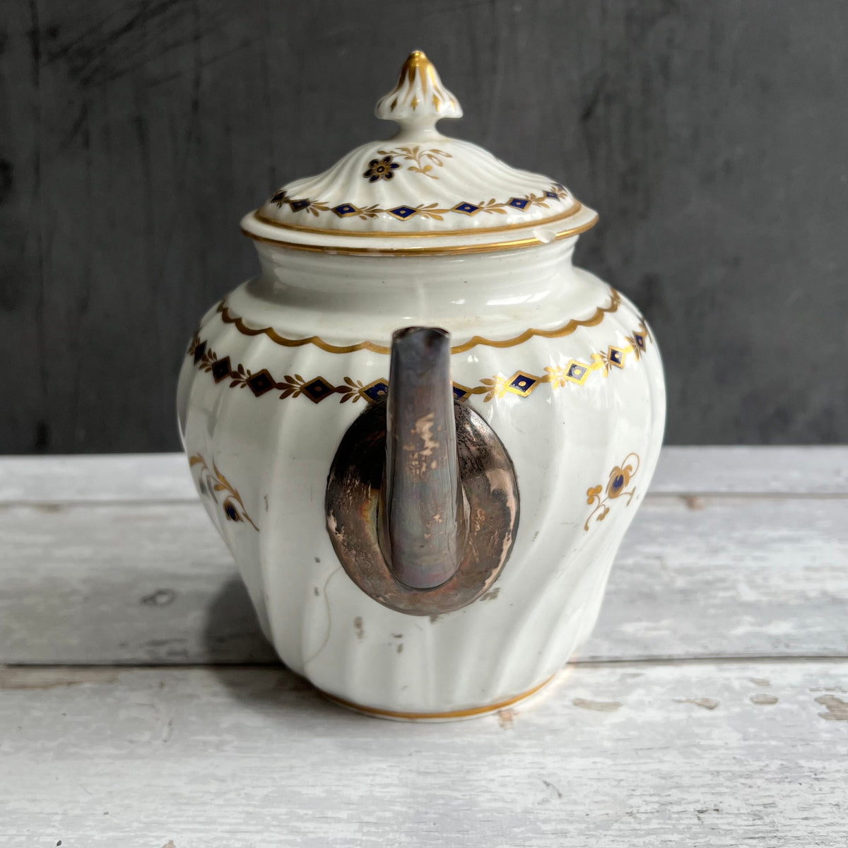 1785 Worcester Porcelain Teapot Flight Period Mark Make Do Spout