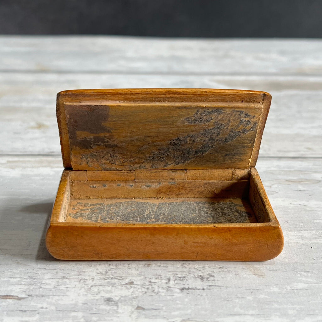 19th Century Small Dog Snuff Box Scottish Mauchline Ware C 1850