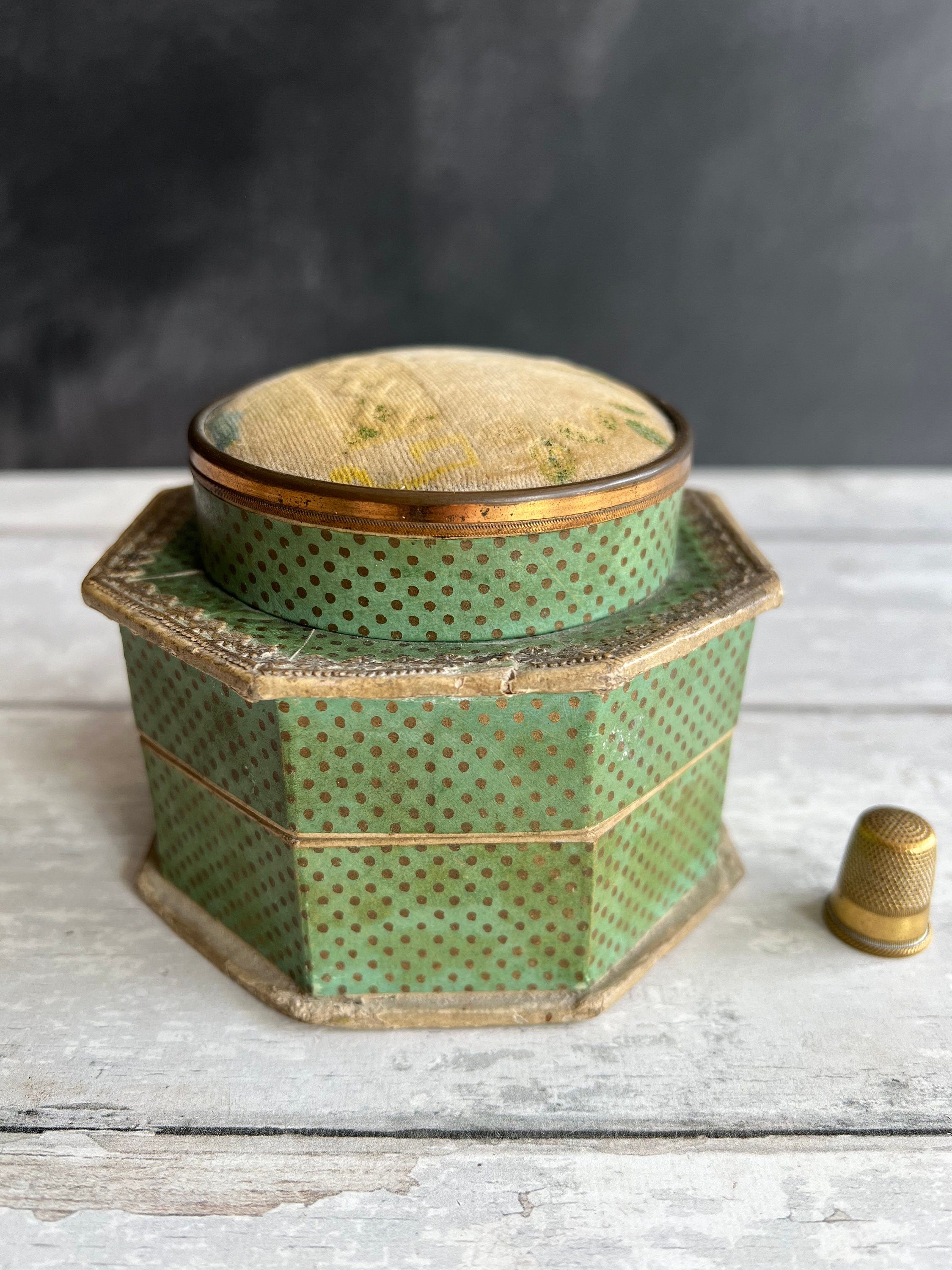 19th Century Octagonal Double Dragee Box Bonbon Box Pin Cushion C 1810