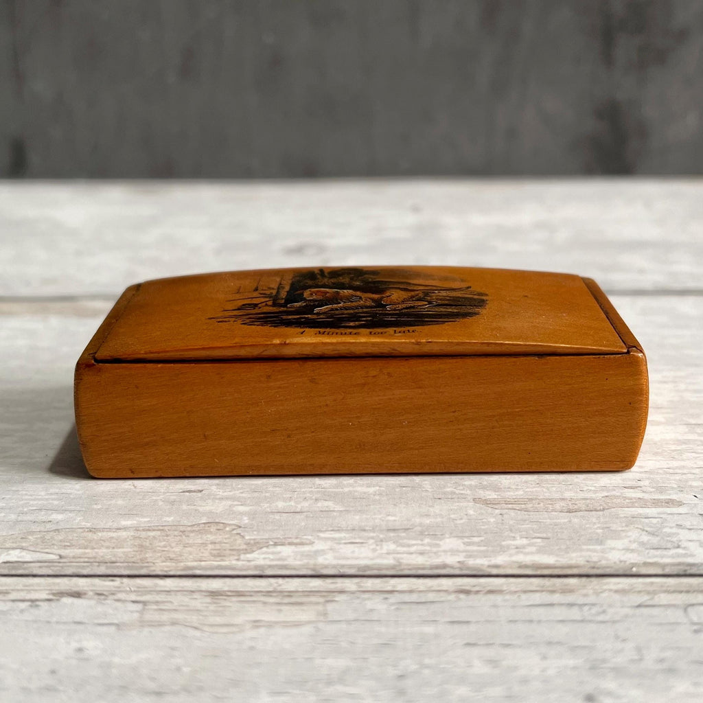 Mauchline Snuff Box A Minute Too Late Dog and Rat C 1850