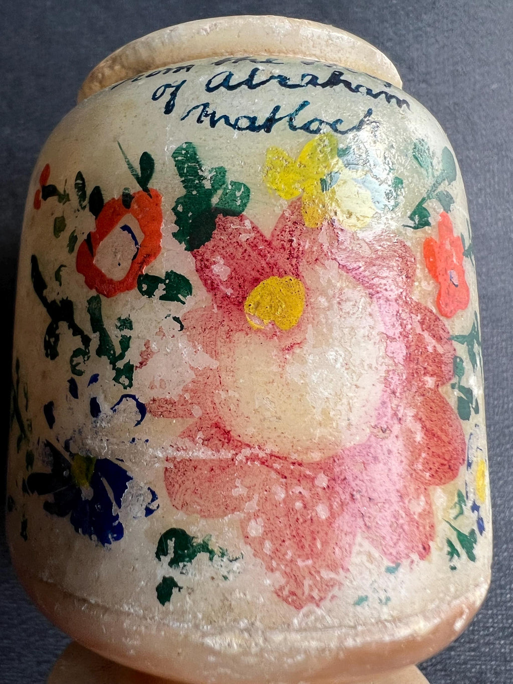 Victorian Alabaster Peep Egg Matlock Bath Souvenir Optical Toy