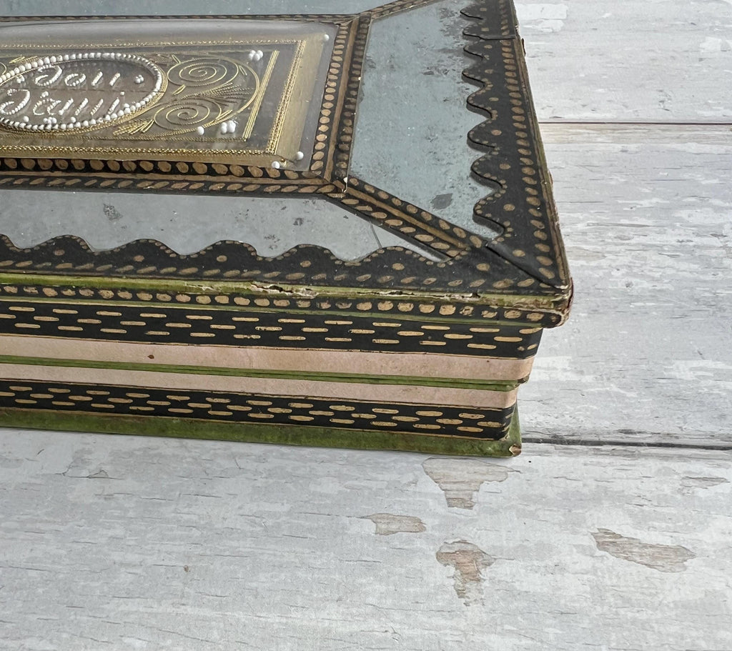 19th Century Bonbon Box Dragee Box Mirrored Beaded Wire Work C 1820