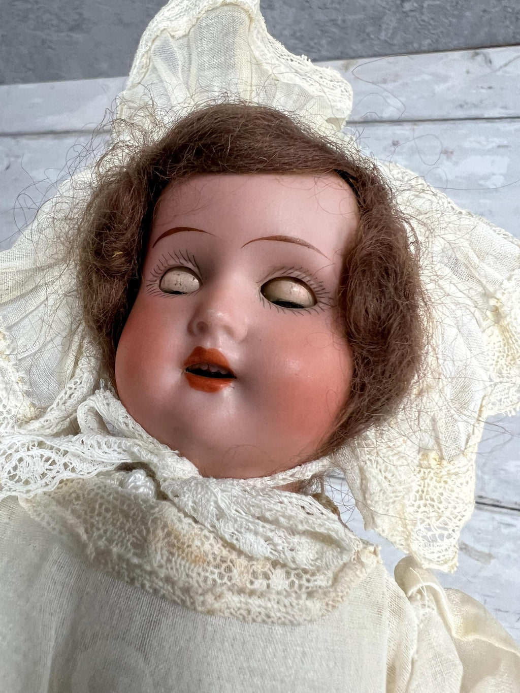 Antique 9 inches German Bisque Doll by Schoenau & Hoffmeister Porzellanfabrik Burggrub 1909 10/0