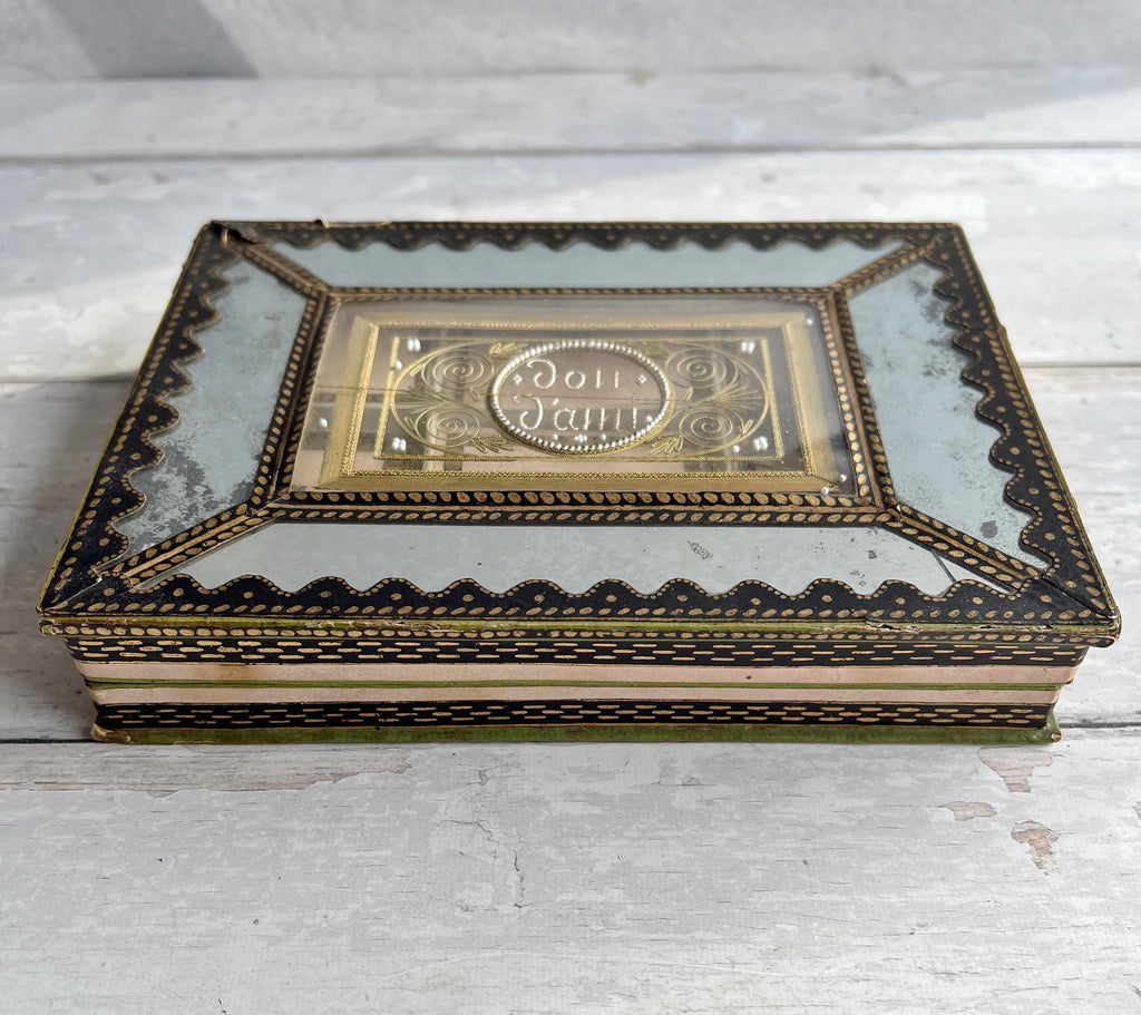 19th Century Bonbon Box Dragee Box Mirrored Beaded Wire Work C 1820