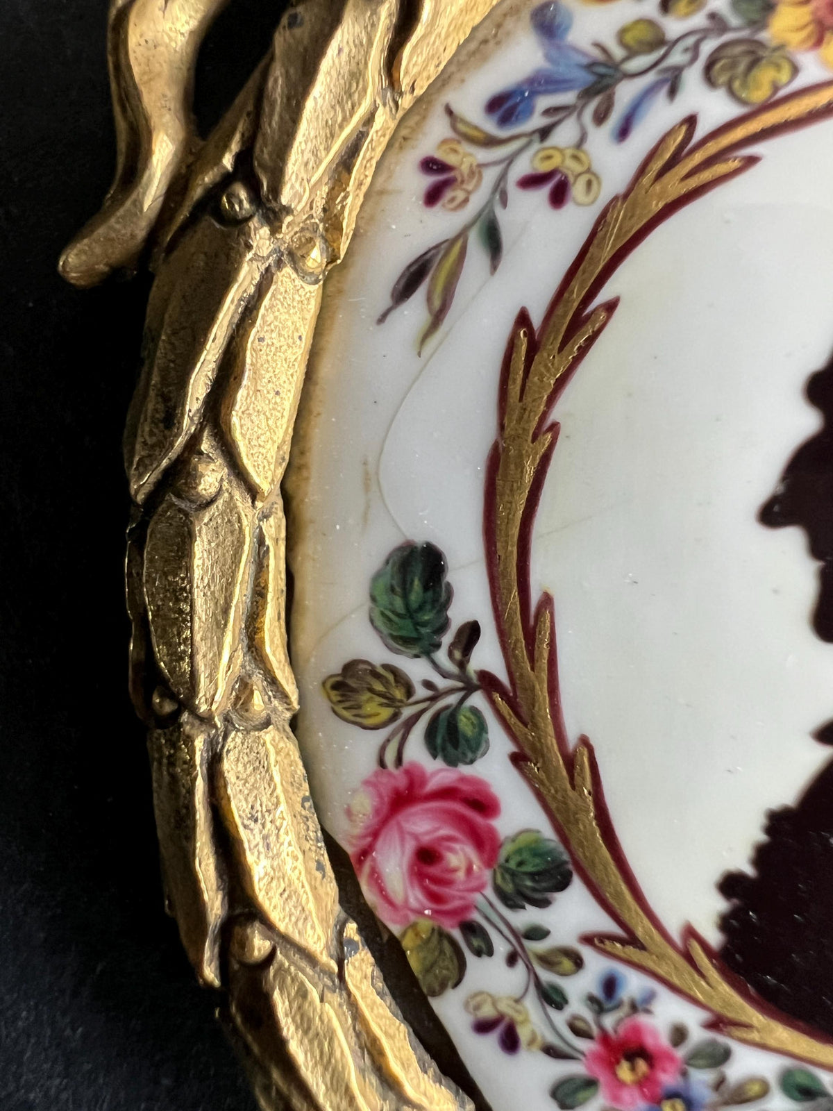 18th Century Enamel Silhouette Portrait, Gilt Ormolu Frame (Dolls House Size)