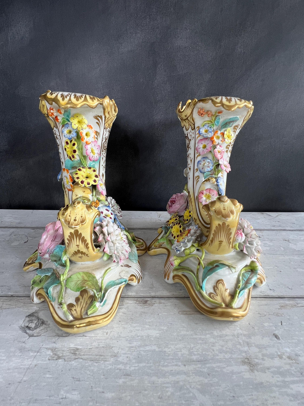 Antique Pair Coalbrookdale Coalport Porcelain Applied Decoration Floral Cornucopia Vases English C 1830 AF